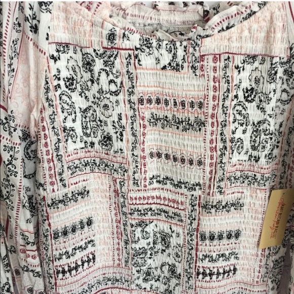 American Rag NWT Poet Sleeve blouse top x small - Picture 3 of 7